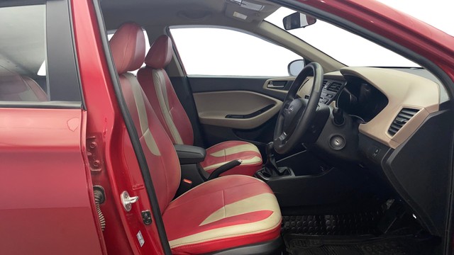 Second-hand 2016 Hyundai i20 Magna 1.2 for sale in Kochi-25