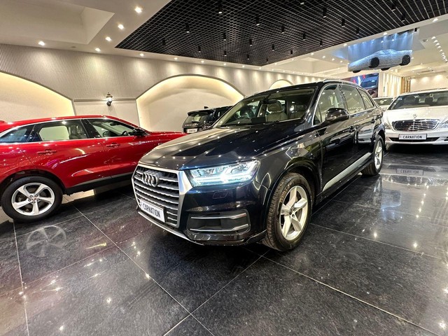 Second-hand 2019 Audi Q7 45 TFSI Premium Plus for sale in New Delhi-14