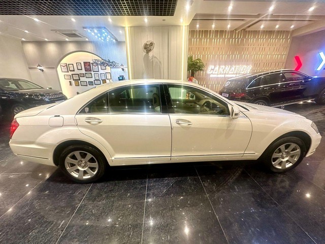 Second-hand 2012 Mercedes-Benz S-Class S 300 for sale in New Delhi-4