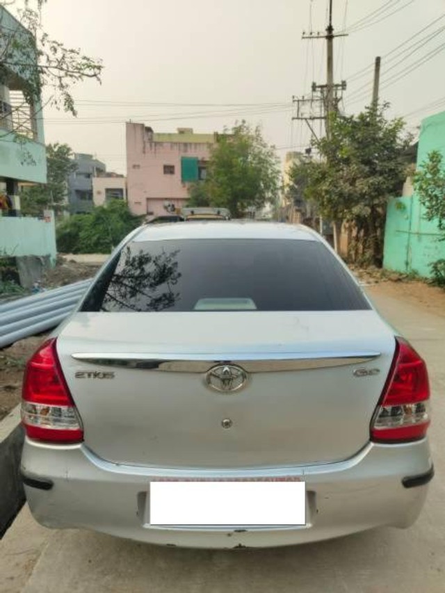Second-hand 2014 Toyota Etios GD for sale in Krishna-3