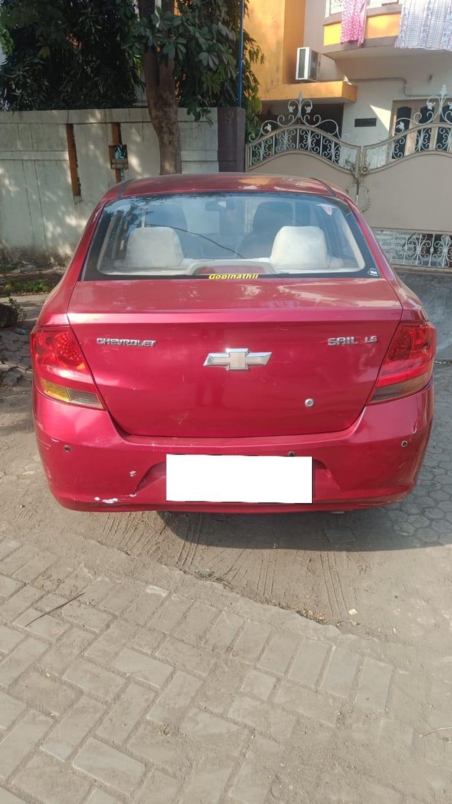 Second-hand 2013 Chevrolet Sail 1.2 LS ABS for sale in Ankleshwar-1