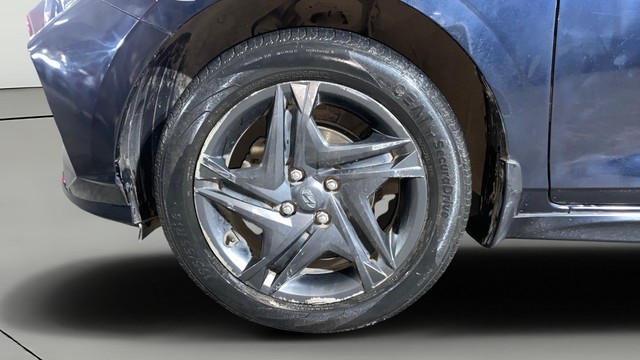 Second-hand 2021 Hyundai i20 Sportz IVT DT for sale in Kolkata-25