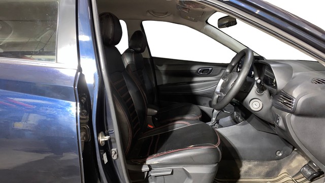 Second-hand 2021 Hyundai i20 Sportz IVT DT for sale in Kolkata-15