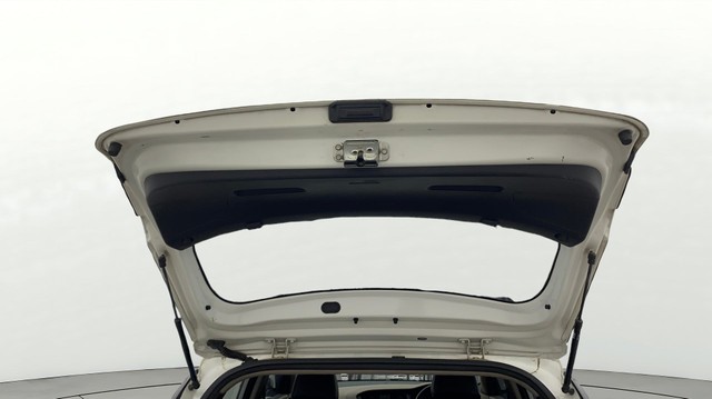 Second-hand 2016 Hyundai i20 Sportz 1.2 for sale in Chennai-20