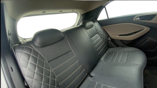 Second-hand 2016 Hyundai i20 Sportz 1.2 for sale in Chennai-16