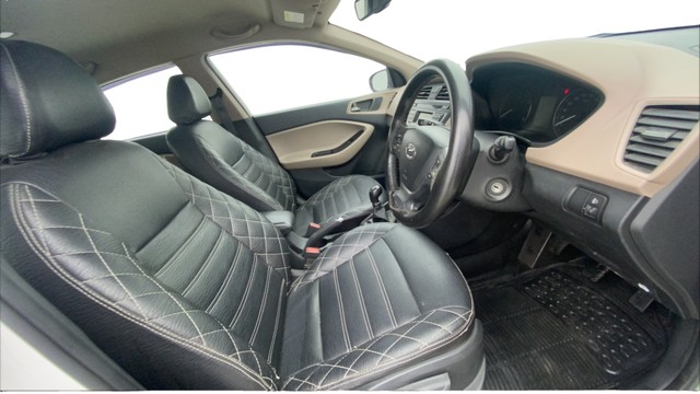 Second-hand 2016 Hyundai i20 Sportz 1.2 for sale in Chennai-15