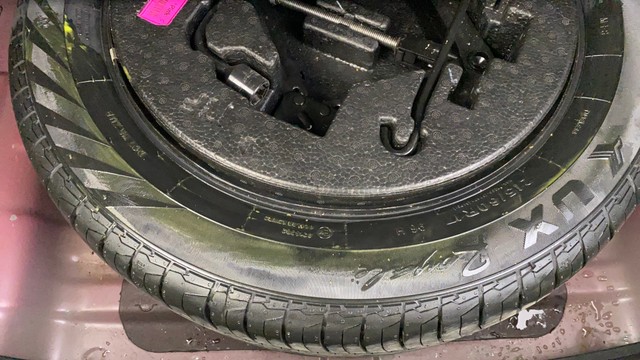 Second-hand 2019 Hyundai Creta 1.6 SX Automatic for sale in Navi Mumbai-28