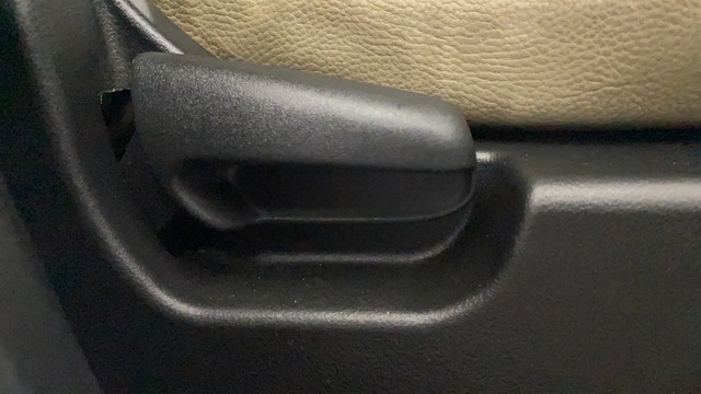 Maruti Suzuki Wagon R AMT VXI Second-hand 2016 Maruti Suzuki Wagon R AMT VXI for sale in Kochi-5