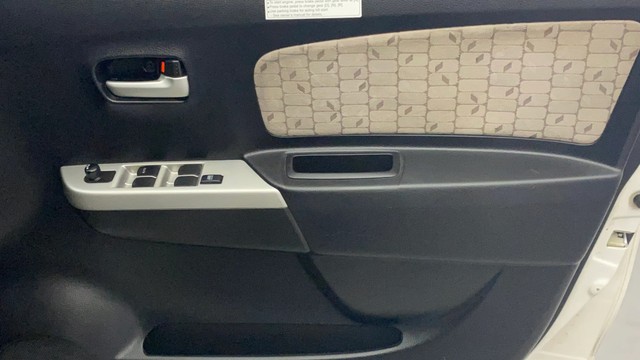 Maruti Suzuki Wagon R AMT VXI Second-hand 2016 Maruti Suzuki Wagon R AMT VXI for sale in Kochi-0