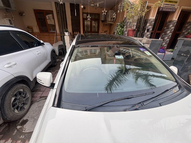 Second-hand 2018 Mercedes-Benz GLA Class 200 d Sport for sale in Greater Noida-6