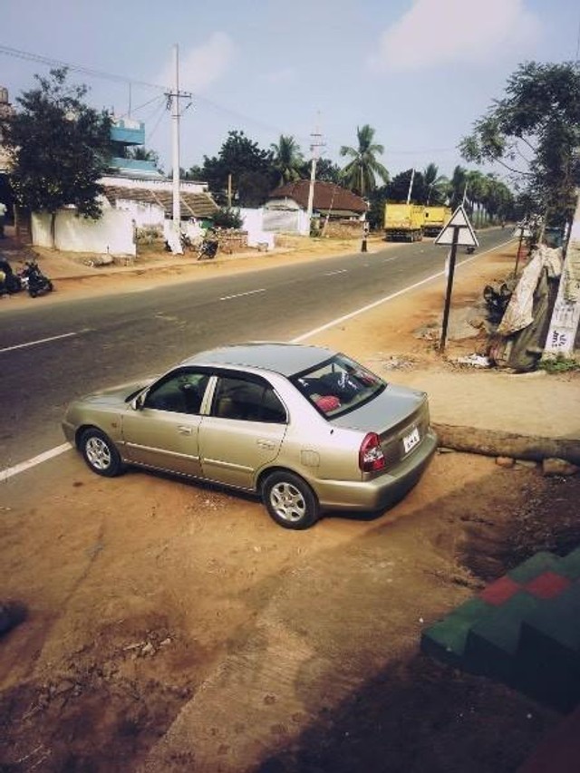 Second-hand 2011 Hyundai Accent Executive LPG for sale in Visakhapatnam-4
