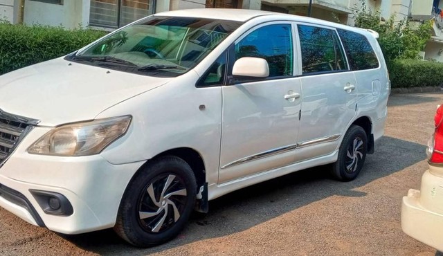 Second-hand 2012 Toyota Innova 2.5 G1 BSIV for sale in Jamshedpur-10