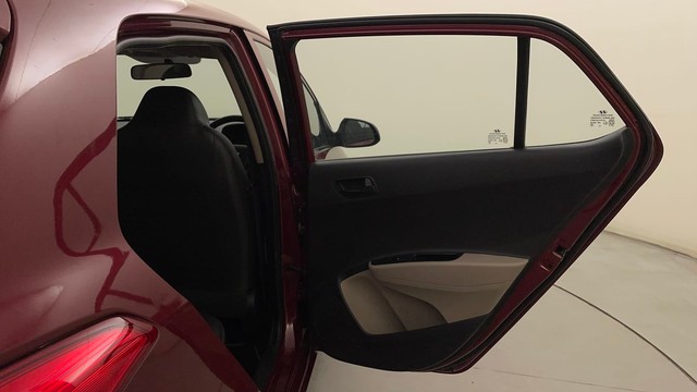 Second-hand 2014 Hyundai Grand i10 1.2 Kappa Magna BSIV for sale in Bangalore-34