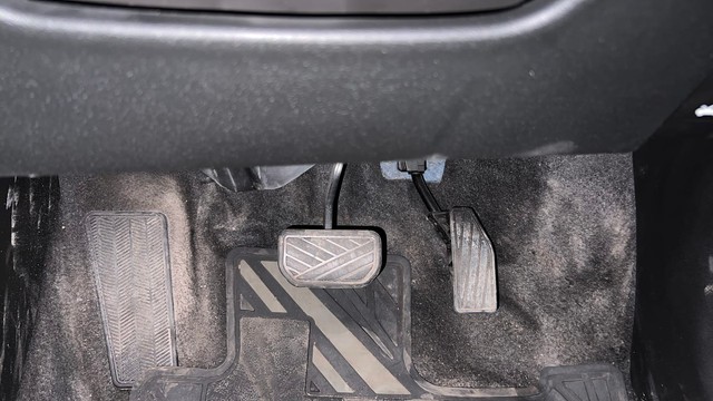 Second-hand 2024 Maruti Swift VXI for sale in Bangalore-14