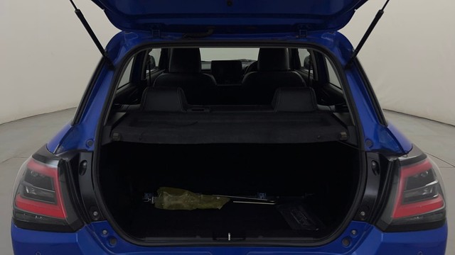 Second-hand 2024 Maruti Swift VXI for sale in Bangalore-9