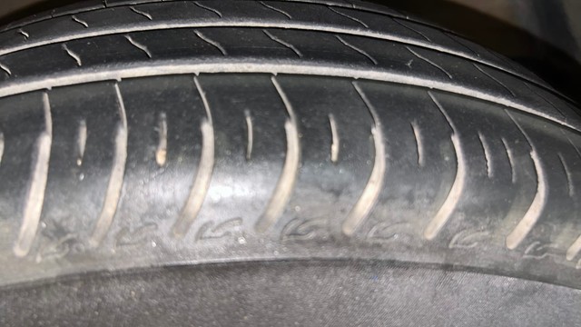 Second-hand 2024 Maruti Swift VXI for sale in Bangalore-24