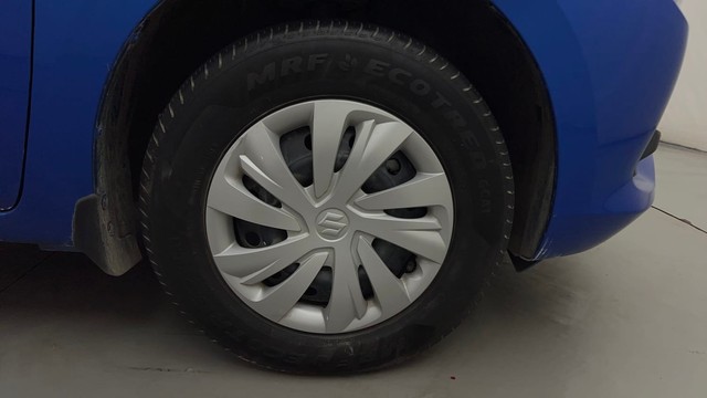 Second-hand 2024 Maruti Swift VXI for sale in Bangalore-17