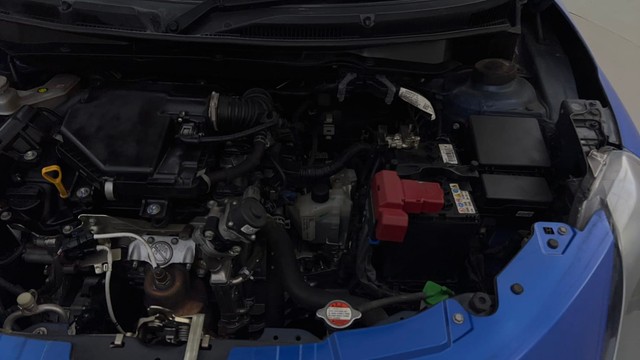 Second-hand 2024 Maruti Swift VXI for sale in Bangalore-29