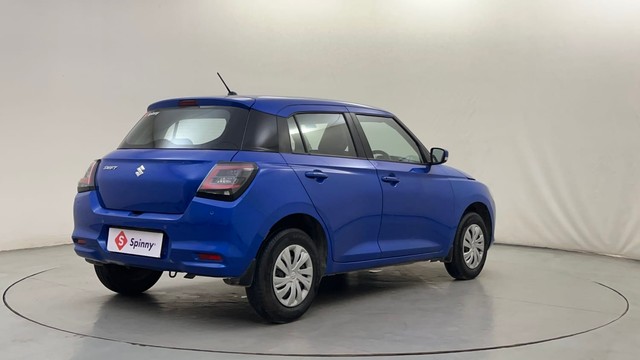 Second-hand 2024 Maruti Swift VXI for sale in Bangalore-3