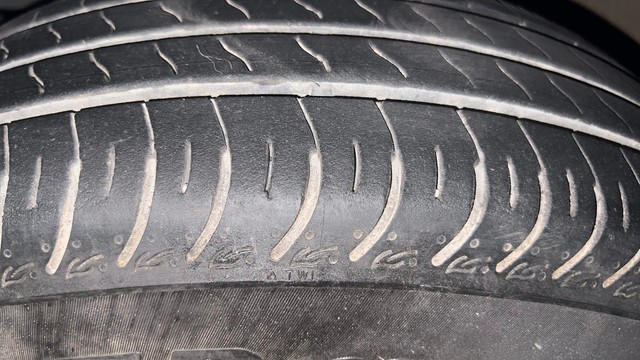 Second-hand 2024 Maruti Swift VXI for sale in Bangalore-35