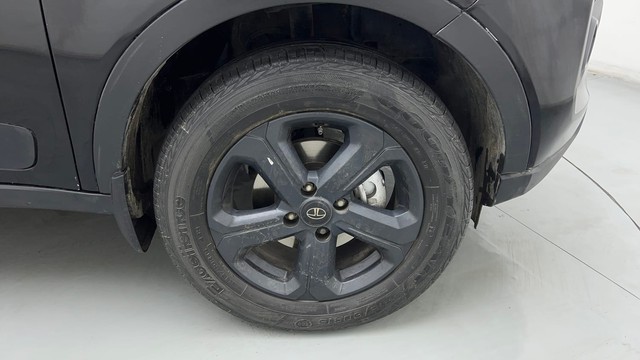 Second-hand 2022 Tata Nexon XZA Plus P Dark Edition AMT Diesel for sale in Gurgaon-17