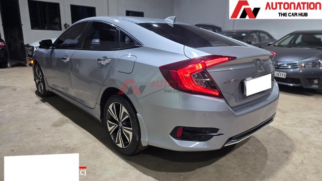 Second-hand 2019 Honda Civic ZX BSIV for sale in Kolkata-10