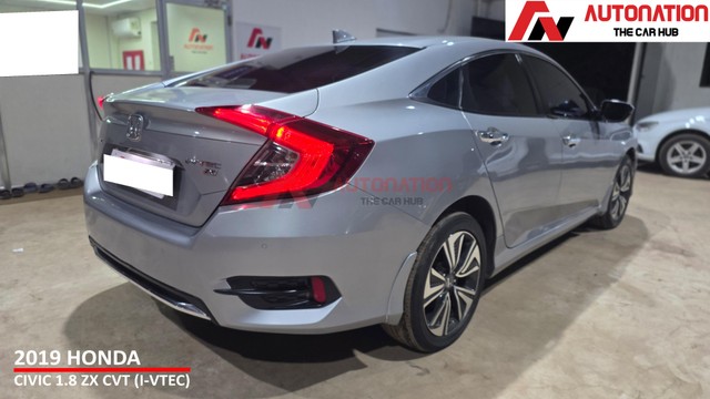 Second-hand 2019 Honda Civic ZX BSIV for sale in Kolkata-8