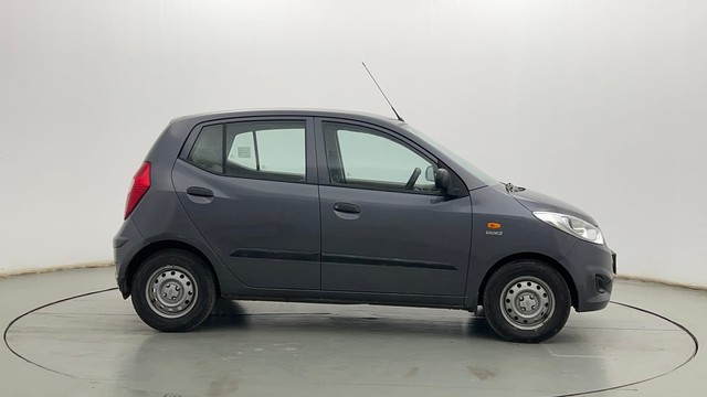 Second-hand 2016 Hyundai i10 Magna 1.1 for sale in Kolkata-2