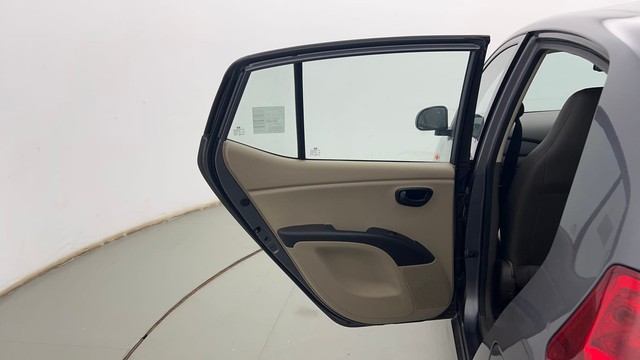 Second-hand 2016 Hyundai i10 Magna 1.1 for sale in Kolkata-25