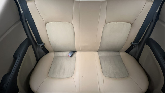 Second-hand 2016 Hyundai i10 Magna 1.1 for sale in Kolkata-26