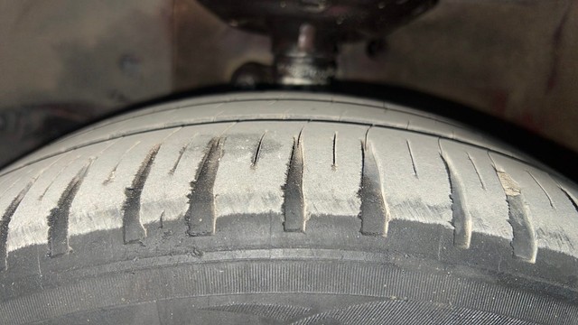 Second-hand 2016 Honda Brio S MT for sale in Chennai-29