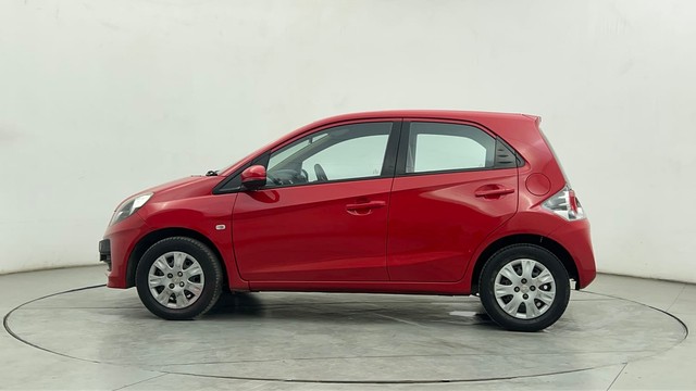 Second-hand 2016 Honda Brio S MT for sale in Chennai-6