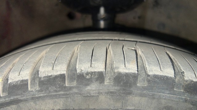 Second-hand 2016 Honda Brio S MT for sale in Chennai-30