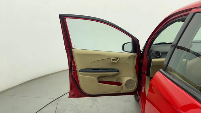 Second-hand 2016 Honda Brio S MT for sale in Chennai-31