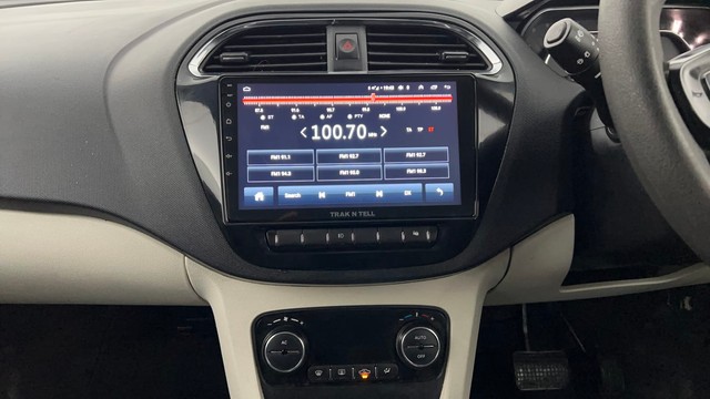 Second-hand 2022 Tata Tiago XZA AMT for sale in Lucknow-36