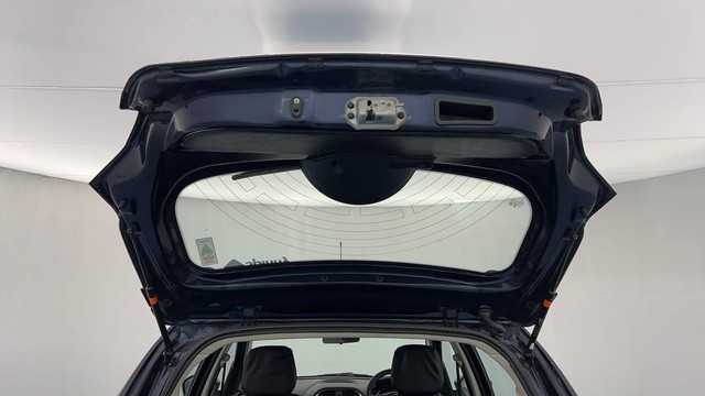 Second-hand 2022 Tata Tiago XZA AMT for sale in Lucknow-29