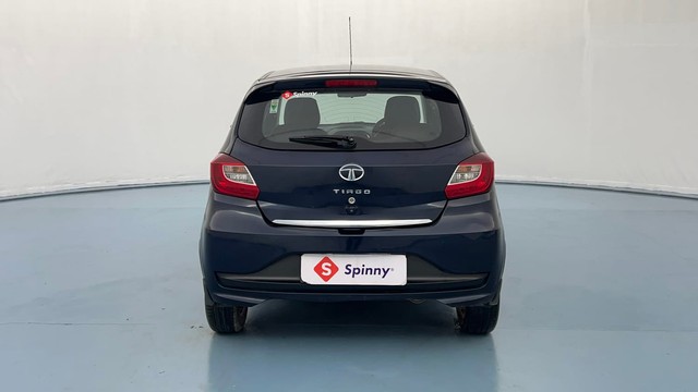 Second-hand 2022 Tata Tiago XZA AMT for sale in Lucknow-4