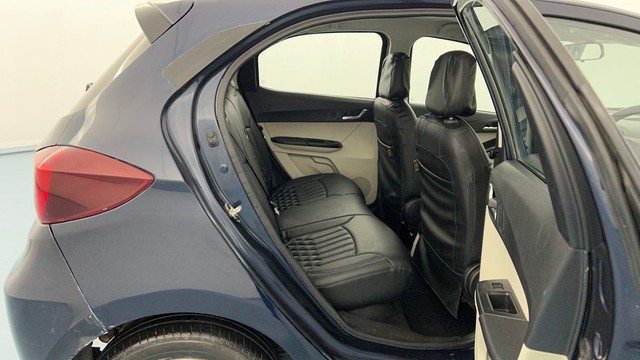 Second-hand 2022 Tata Tiago XZA AMT for sale in Lucknow-33