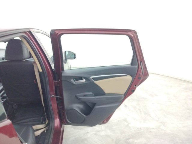 Second-hand 2015 Honda Jazz 1.2 V AT i VTEC for sale in Coimbatore-27