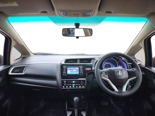 Second-hand 2015 Honda Jazz 1.2 V AT i VTEC for sale in Coimbatore-11