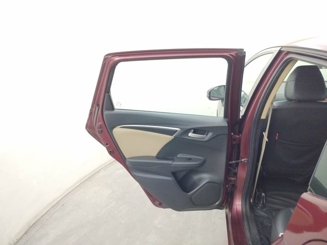 Second-hand 2015 Honda Jazz 1.2 V AT i VTEC for sale in Coimbatore-26