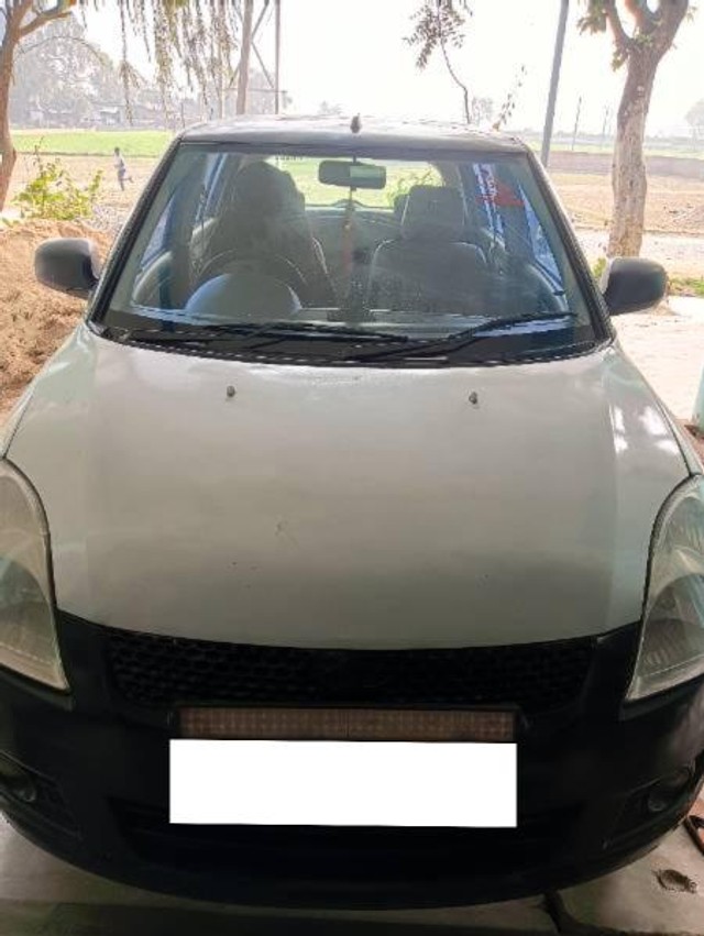 Second-hand 2005 Maruti Swift 1.2 VXi BSII for sale in Allahabad-2