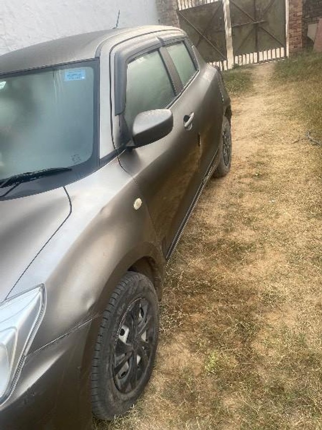 Second-hand 2019 Maruti Suzuki Swift LXI for sale in Farukh Nagar-3