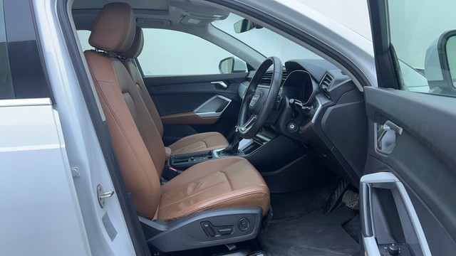 Second-hand 2022 Audi Q3 Premium Plus for sale in Hyderabad-15