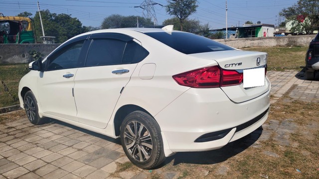 Second-hand 2017 Honda City i-VTEC CVT V for sale in Faridabad-3