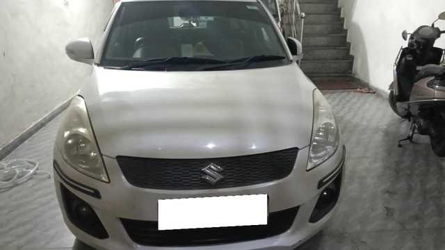 Second-hand 2015 Maruti Swift LXI Option for sale in Panipat-2