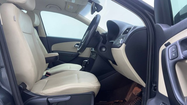 Second-hand 2021 Volkswagen Vento 1.0 TSI Highline Plus AT for sale in Hyderabad-15