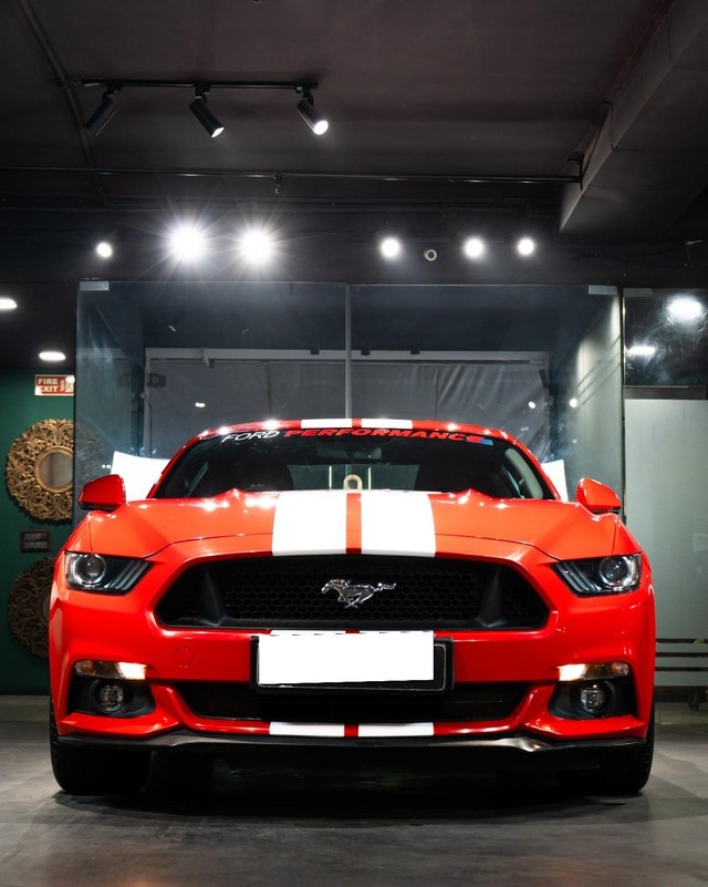 Second-hand 2017 Ford Mustang V8 for sale in New Delhi-1
