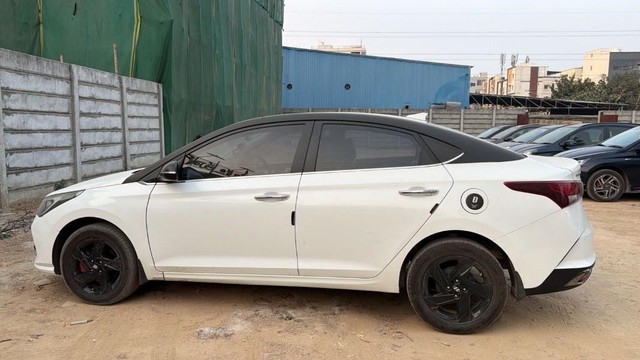 Second-hand 2020 Hyundai Verna SX Diesel for sale in Hyderabad-8