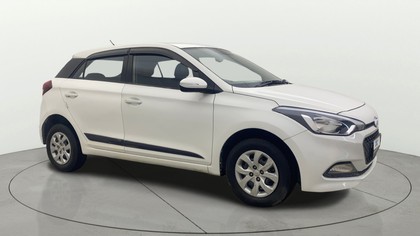 Hyundai i20 Sportz 1.2 Second-hand 2014 Hyundai i20 Sportz 1.2 for sale in Gulbarga